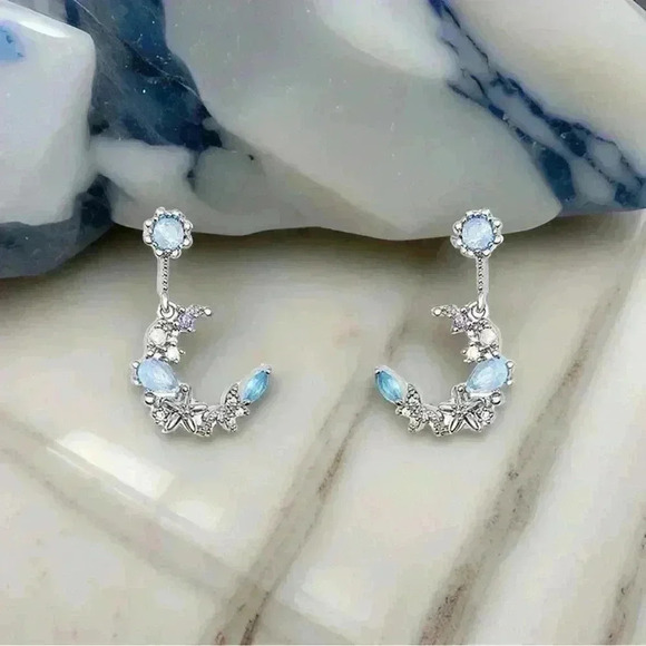 Moon Star Blue Earrings - Picture 3 of 7